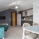 מלון דירות Dadya *