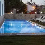 Dadya מלון דירות דטקה