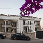 מלון דירות Dadya *